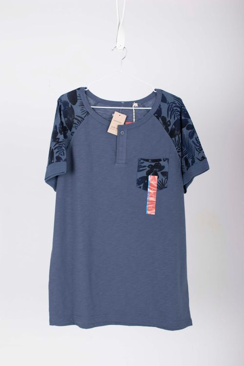 Remera mossimo T: L