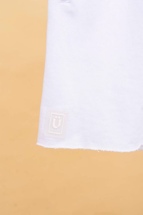 Short U COLLECTIVE T: 1