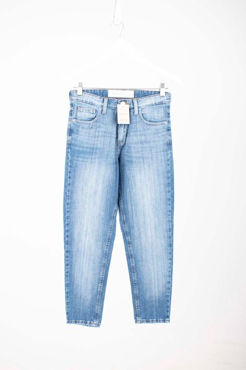 Jean Ginebra T: 24