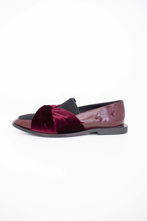 Mocasin gekke T: 35