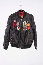 AV0328280423--1-
