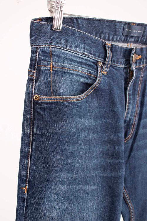 Jean Herencia T: 26