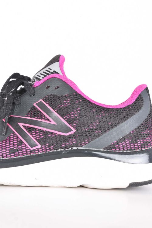 Zapatilla Sport new balance T: 43