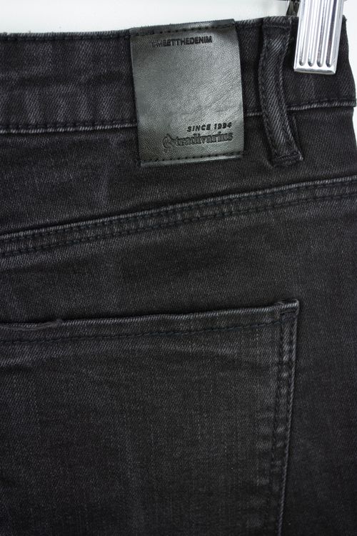 Jean Stradivarius T: 38