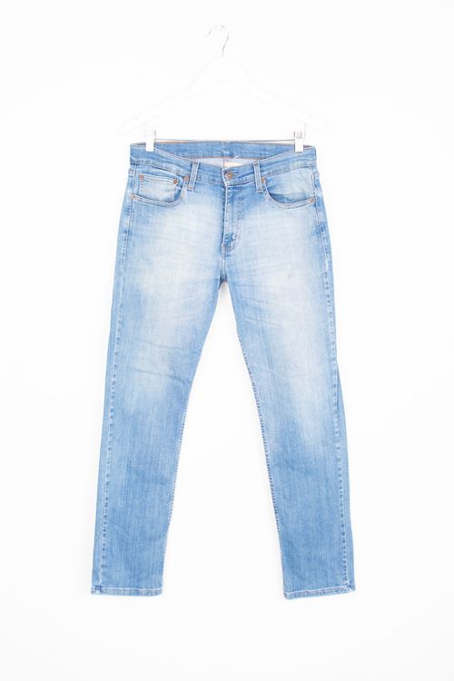 Jean Levi's T: 38