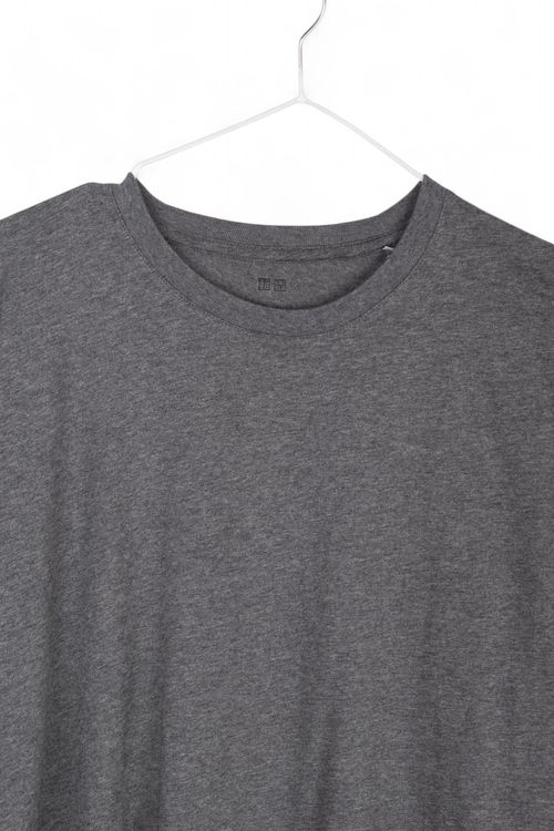 Remera Uniqlo T: Medium