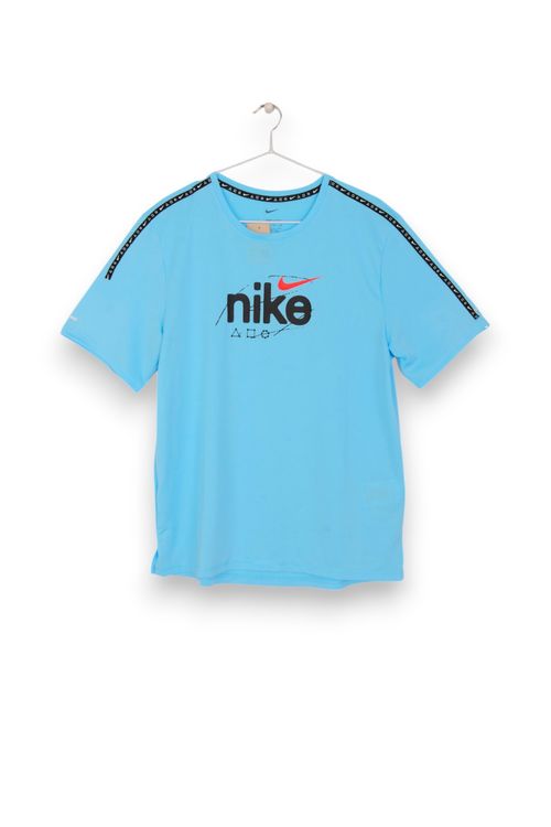 Remera Deportiva Nike T: Medium