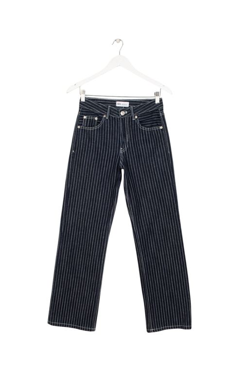 Jean Zara T: 32