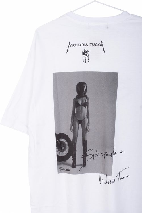 Remera Victoria Tucci