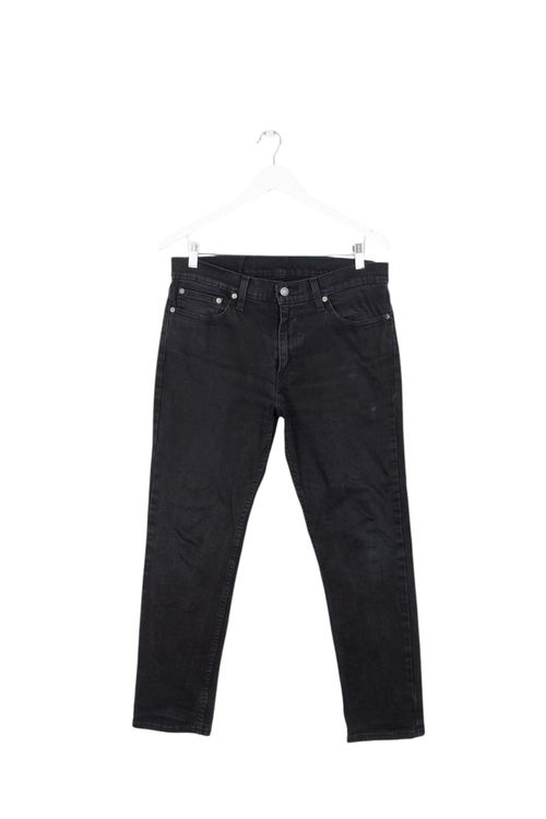 Jean Levi's T: 40