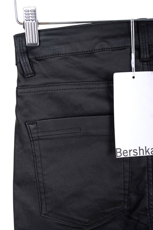 Pantalon Bershka T: 38