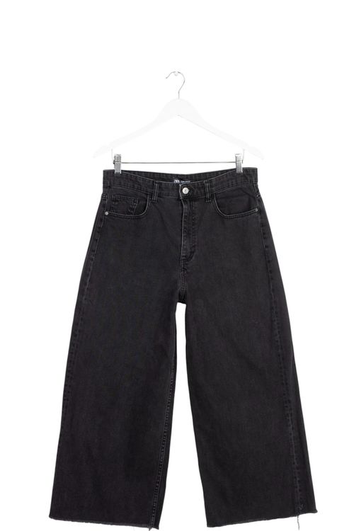 Jean Zara T: 42
