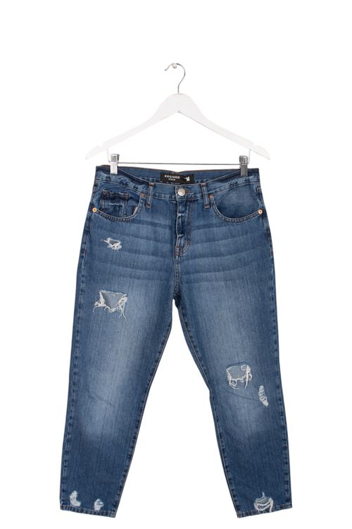 Jean Kosiuko T: 40