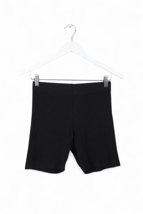 Short Divided T: Medium
