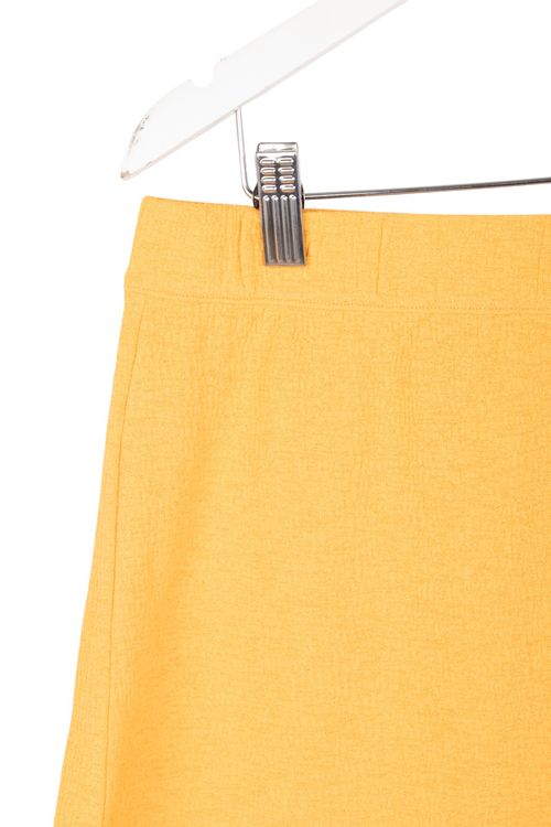 Short Divided T: Large