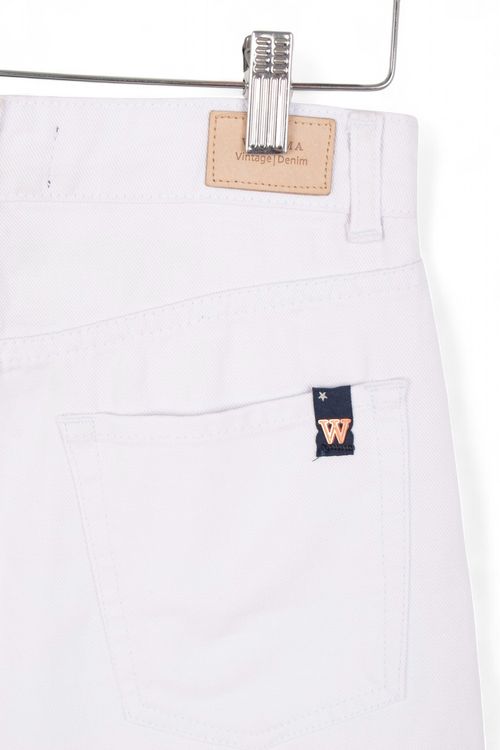 Jean Wanama T: 38