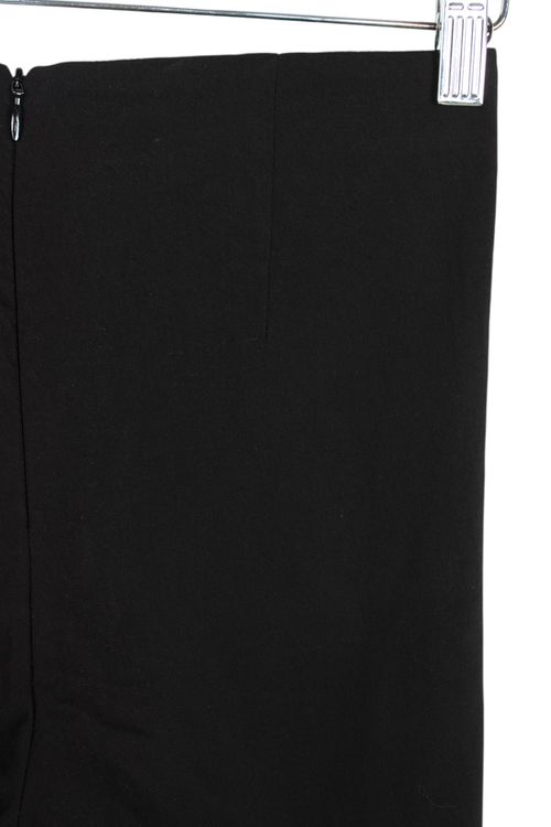 Short Akiabara T: Small