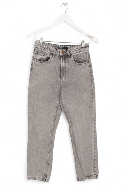 Jean Clara T: 40