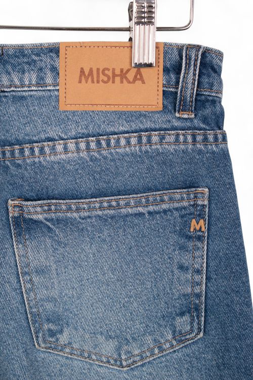 Jean Mishka T: 36