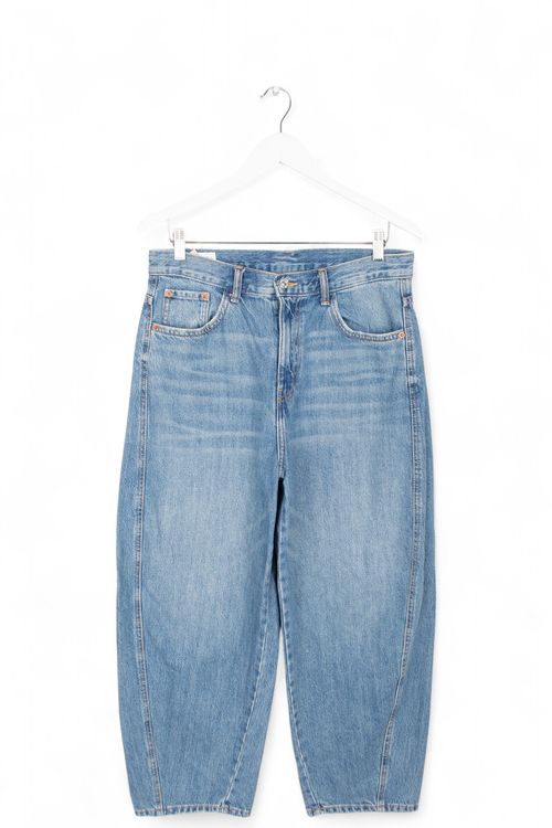 Jean Zara T: 40