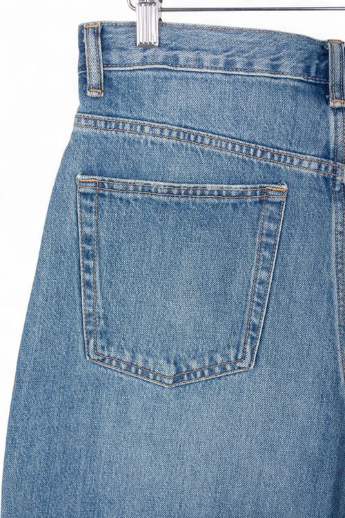 Jean Zara T: 40