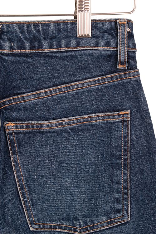 Jean Zara T: 34