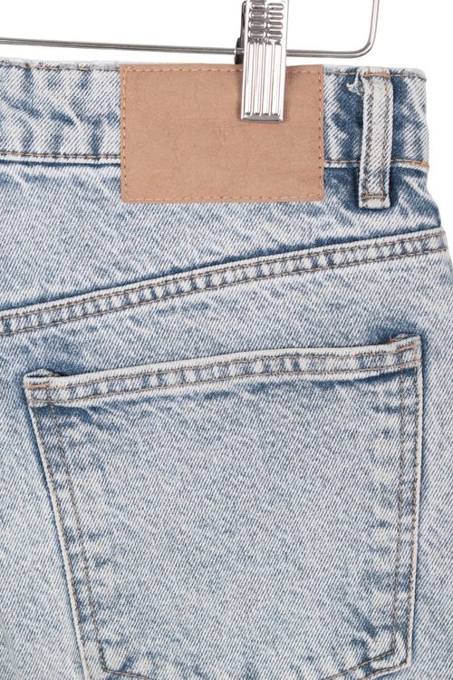Jean Zara T: 40