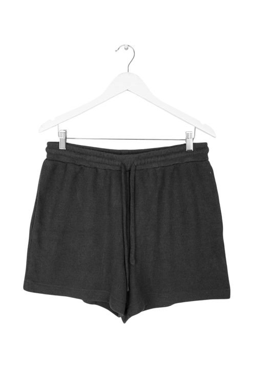 Short H&m T: Medium