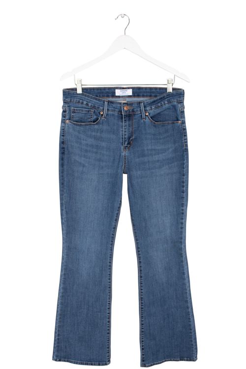 Jean Levi's T: 40