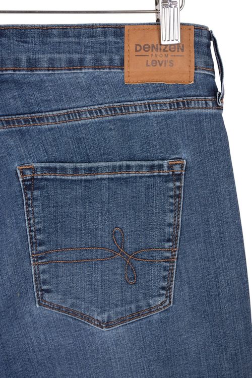 Jean Levi's T: 40