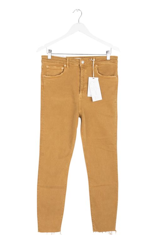 Jean Zara T: 44