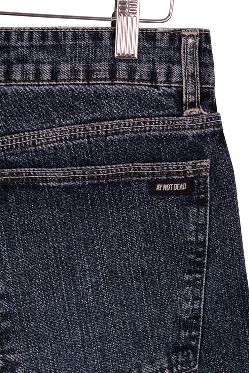 Jean Ay Not Dead T: 40