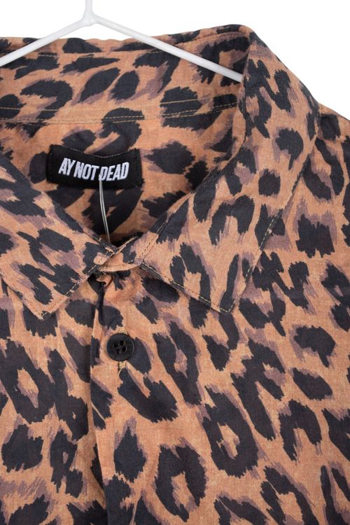 Camisa Ay Not Dead T: Medium