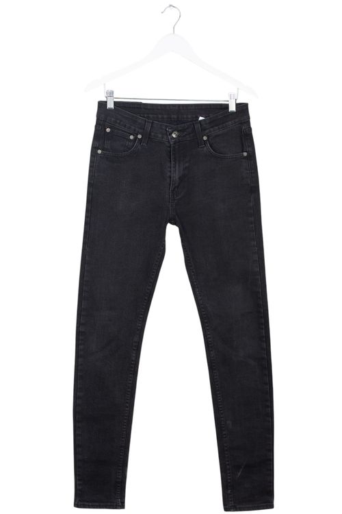 Jean Levi's T: 40