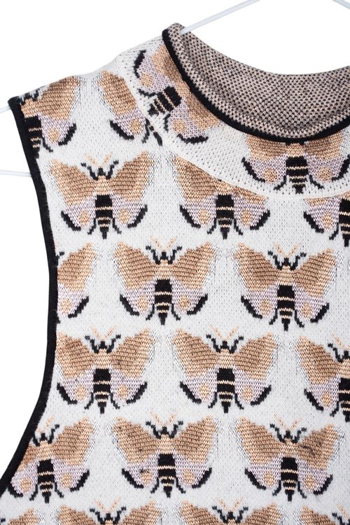 Sweater Antropology T: Medium