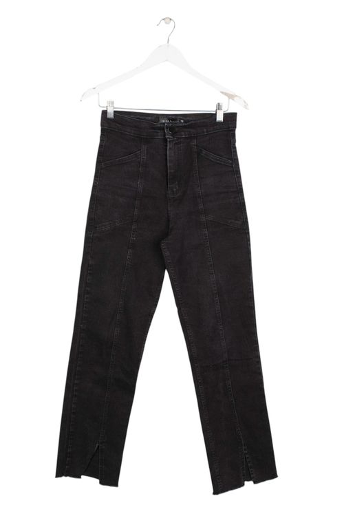 Jean Sisa T: 42