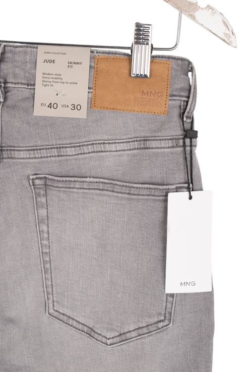 Jean Mango T: 40