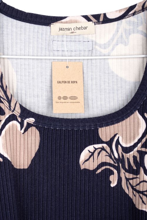 Remera Jazmin Chebar T: Medium