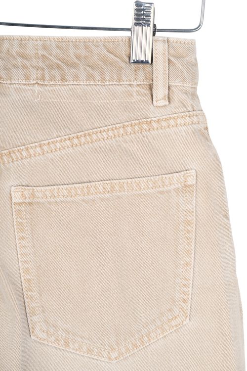 Jean Zara T: 34