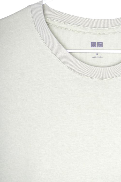 Remera Uniqlo T: Medium