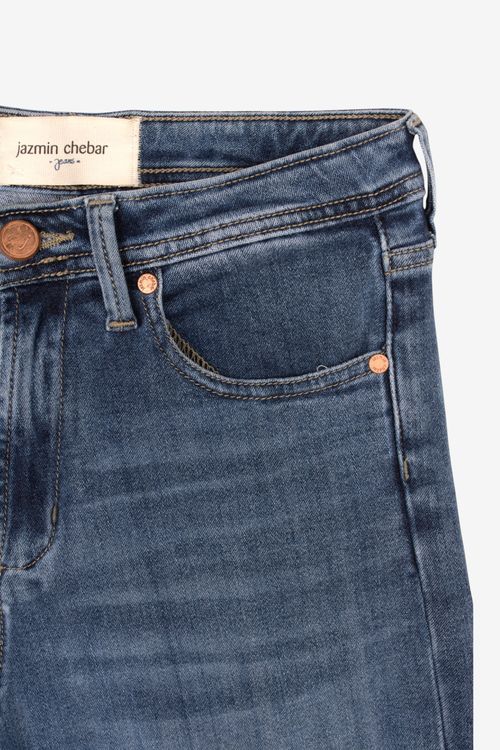 Jean Jazmin Chebar