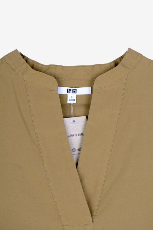 Blusa Uniqlo