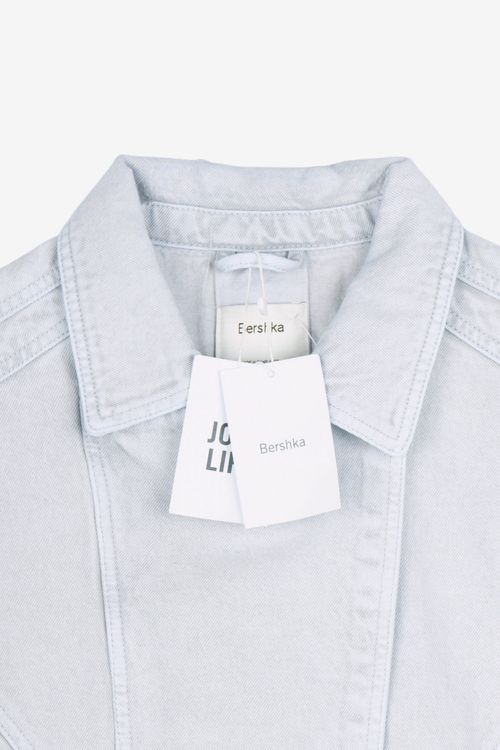 Chaleco liviano Bershka