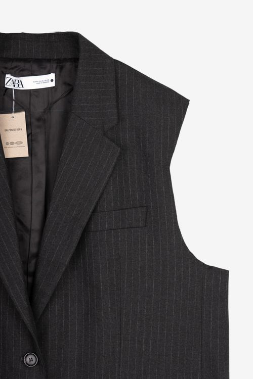 Chaleco liviano Zara