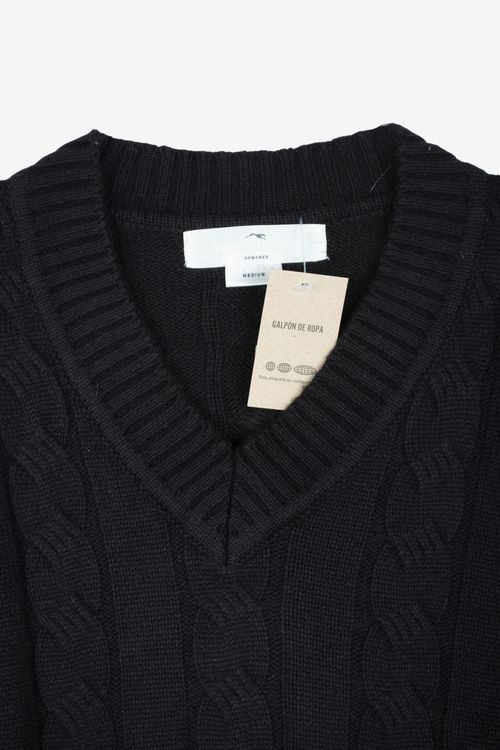 Sweater Etiqueta Negra
