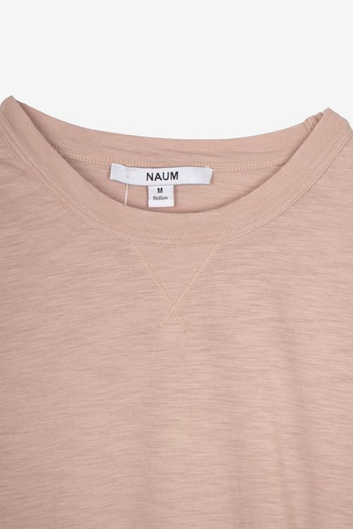 Remera NAUM