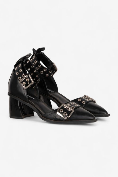 Zapatos 47 Street