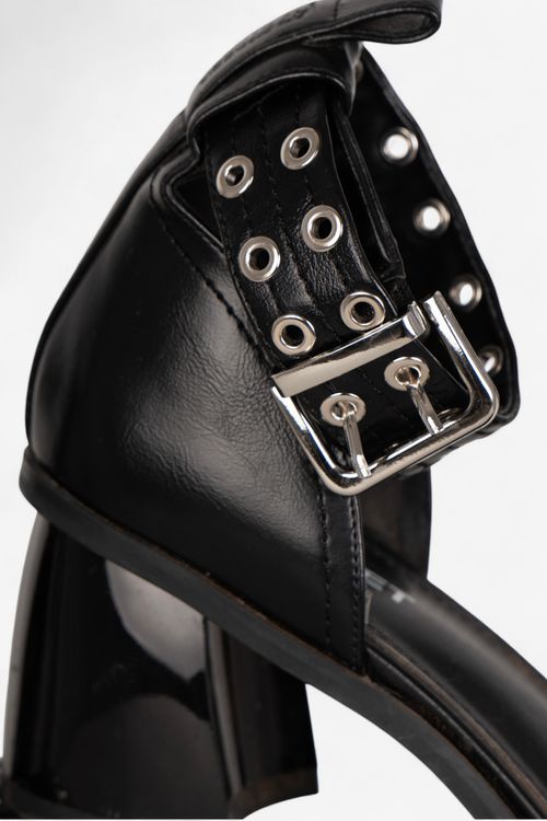 Zapatos 47 Street